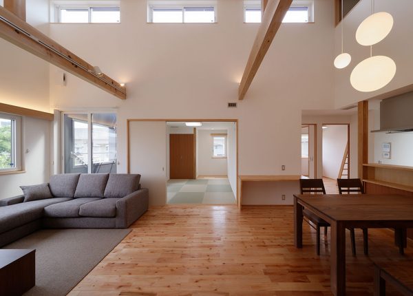 兵庫県の建築家で設計事務所が設計した加古川市の二世帯住宅