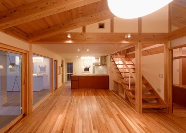 兵庫県の建築家で設計事務所が設計した猪名川町の注文住宅