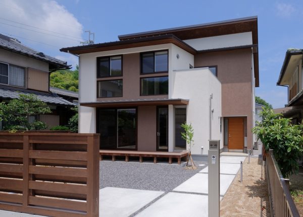 兵庫県の建築家で設計事務所が設計した滋賀県東近江市の注文住宅