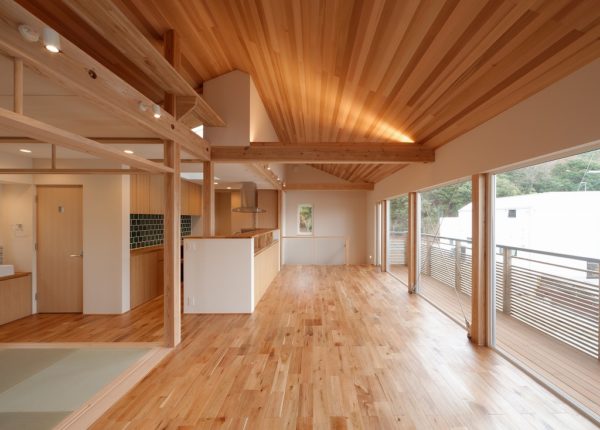 兵庫県の建築家で設計事務所が設計した箕面市の注文住宅