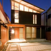 兵庫県の建築家で設計事務所が設計した尼崎市の注文住宅